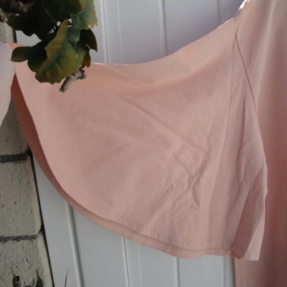Who What Wear Women's Top Size Small Peach Knit Romantic Style Bell Sleeve - Picture 3 of 4